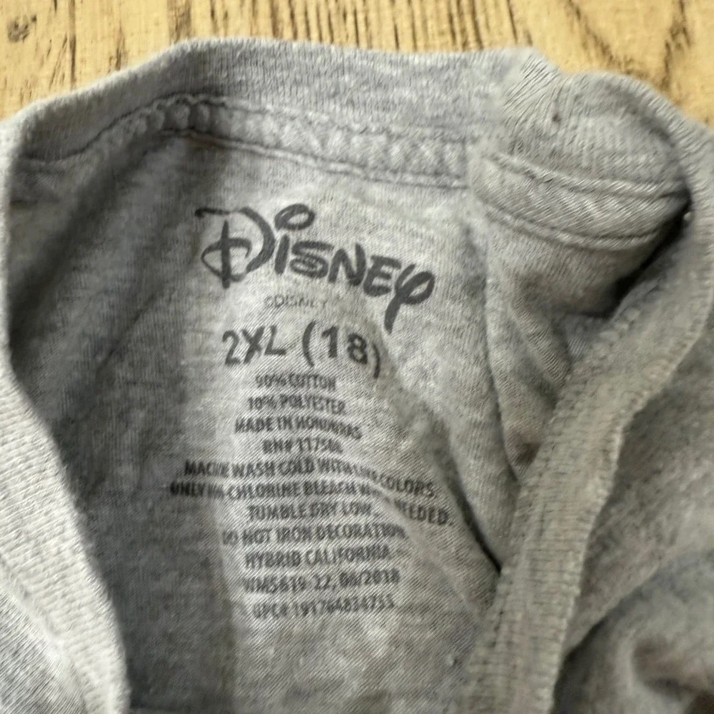 Disney Mickey‎ Mouse Graphic T Shirt Adult 2XL 18 Gray Cartoon Tee